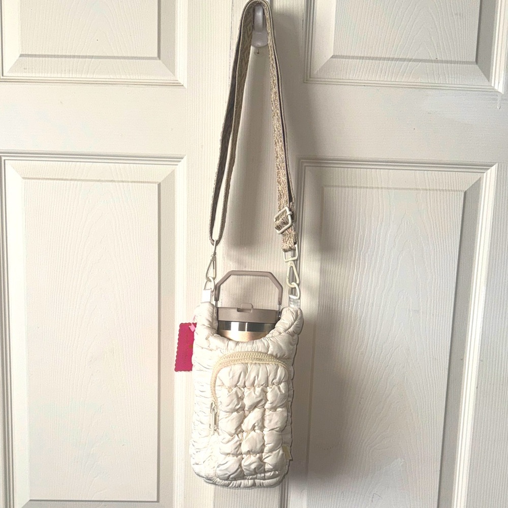 Simply Southern Cream Quilted Women's Drink hiolder/ Bag